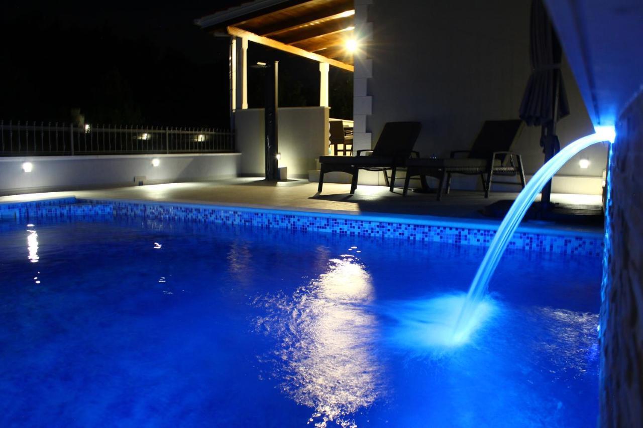Vacation Home Meri Mirca  Ngoại thất bức ảnh